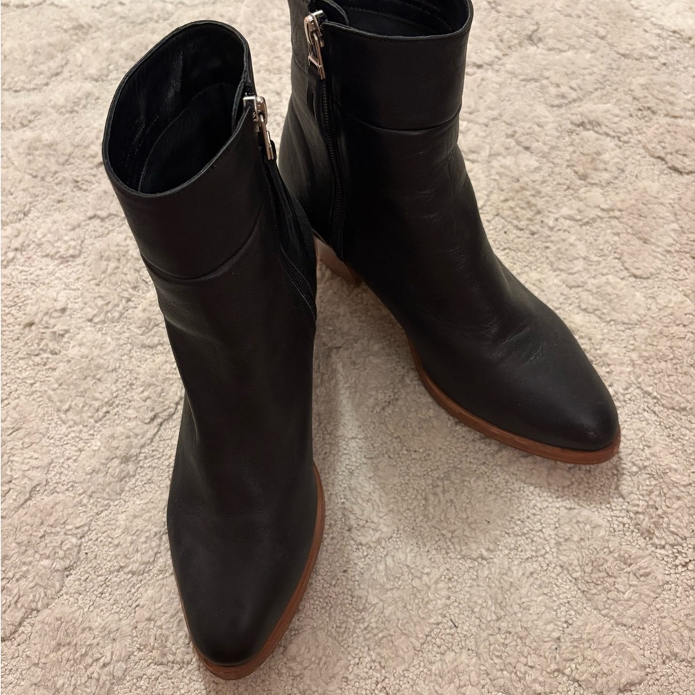 Poppy Barley Black Leather Ankle Boots with Block Heel - Picture 2 of 5